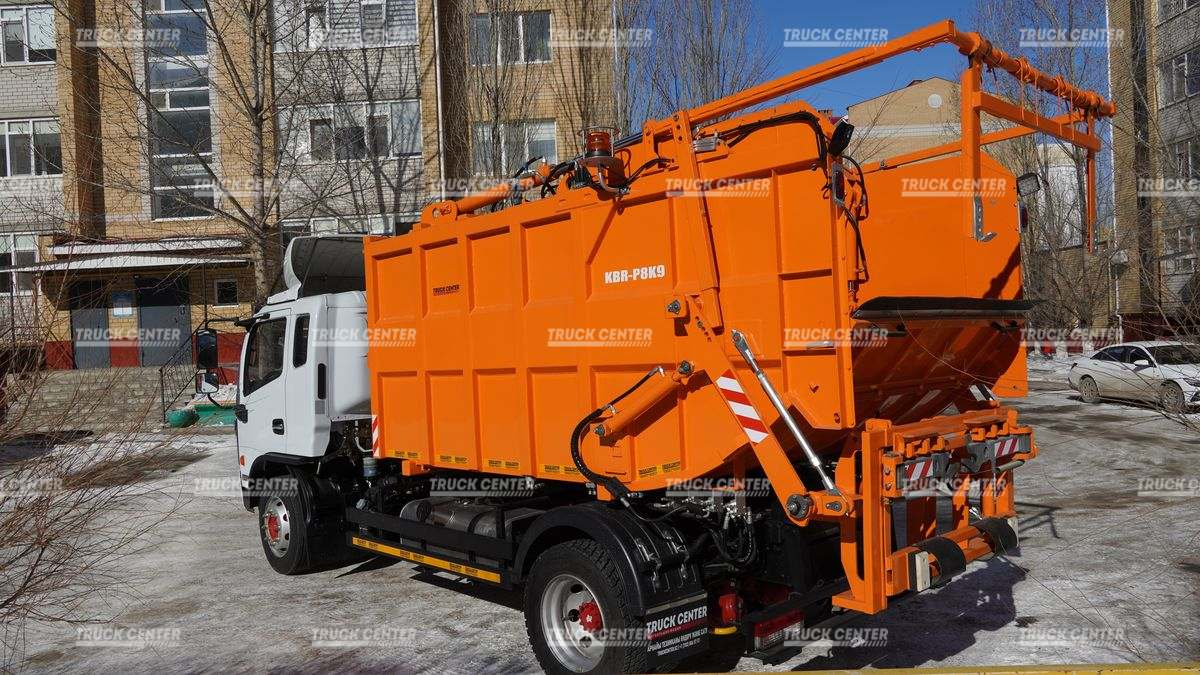 Мусоровоз с задней загрузкой KBR-P8К9 на шасси DONGFENG C120S объем кузова 8,7 м³