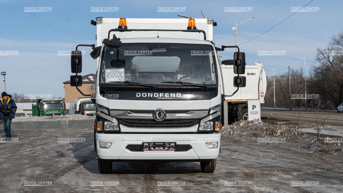 ПАРМ Передвижная мастерская на базе DongFeng (4х2)
