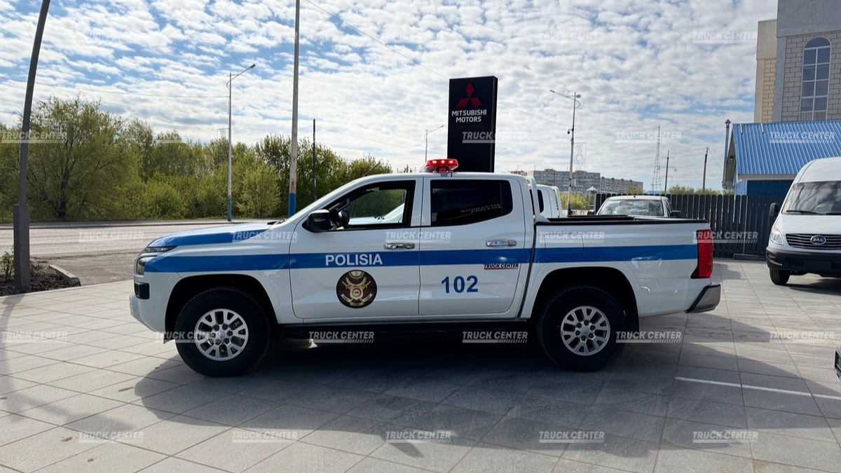 Патрульный автомобиль Mitsubishi L200