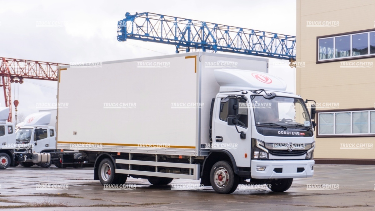 Промтоварный фургон DONGFENG С120N