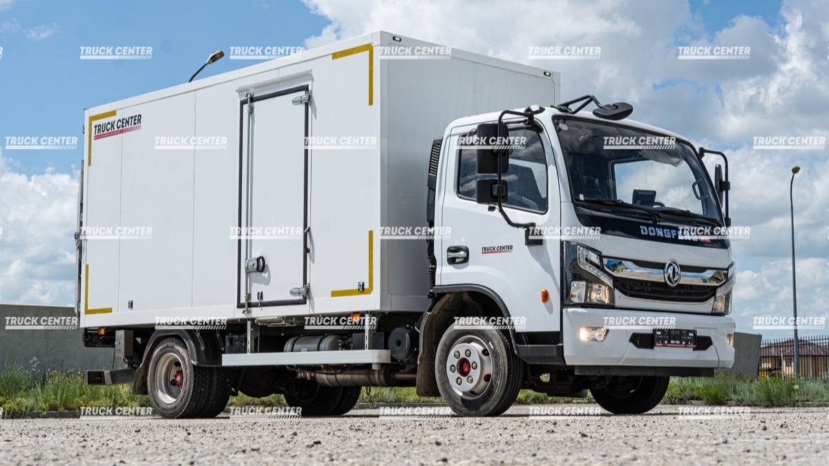 Промтоварный фургон DongFeng С80N