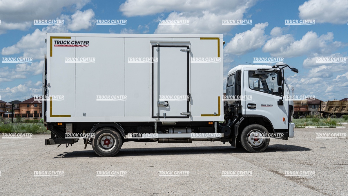 Промтоварный фургон DongFeng С80L