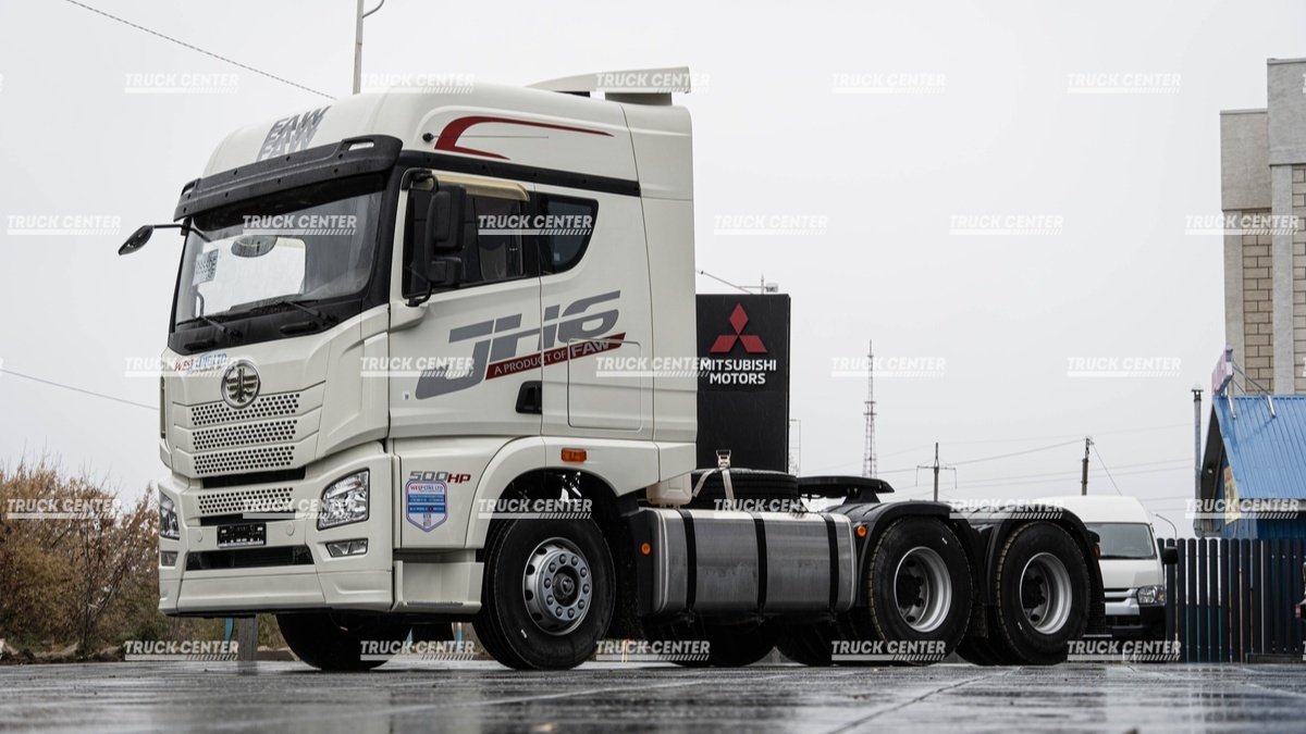 Седельный тягач FAW JH6 (6×4)
