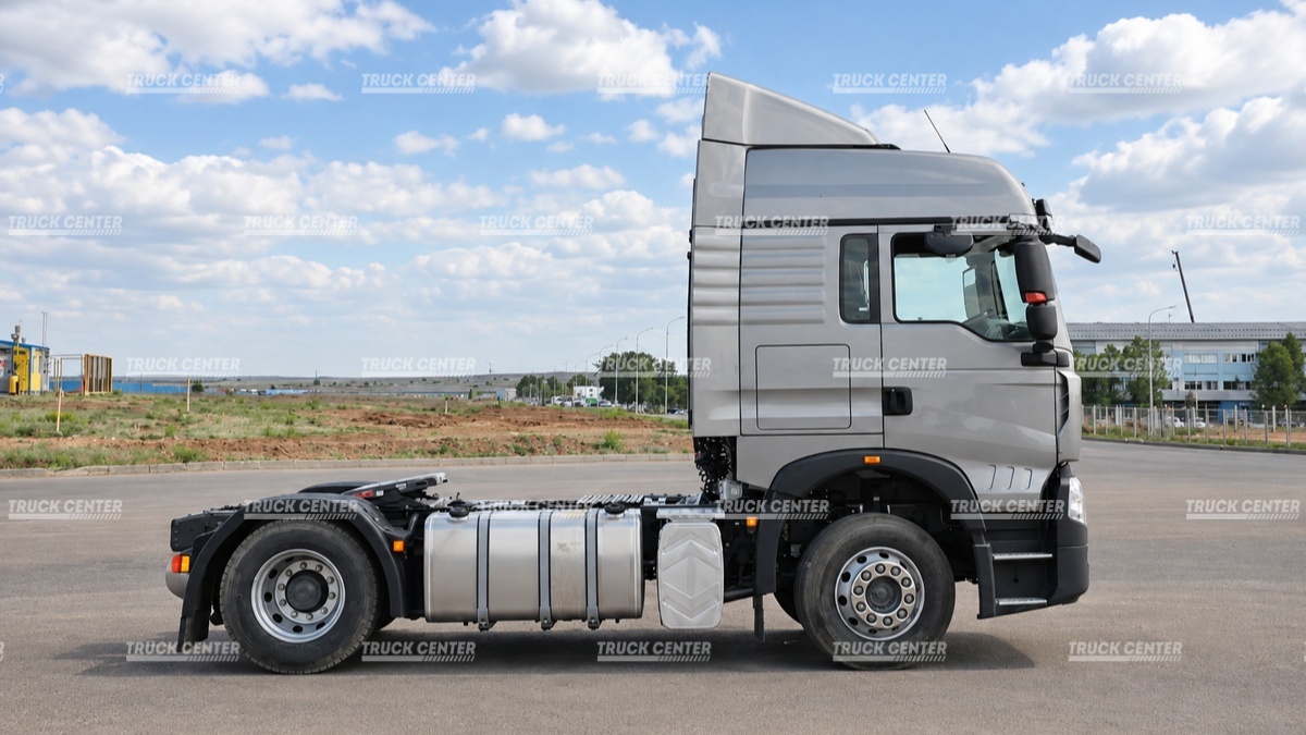 Седельный тягач HOWO T5G 4x2