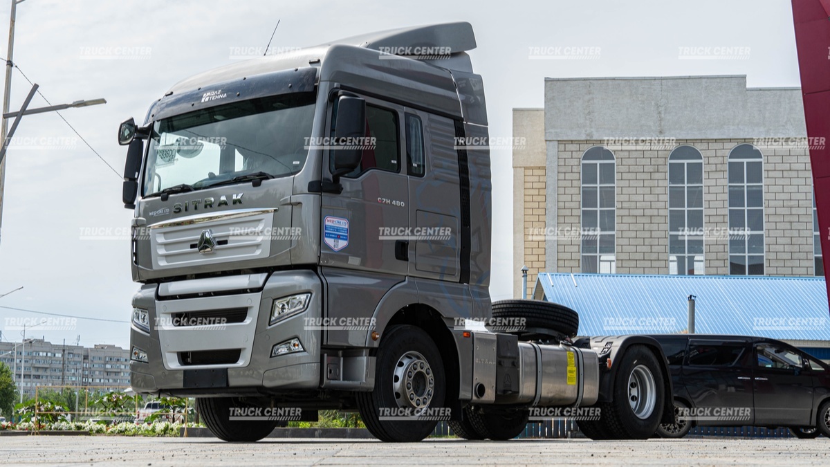 Седельный тягач SITRAK C7H 4×2