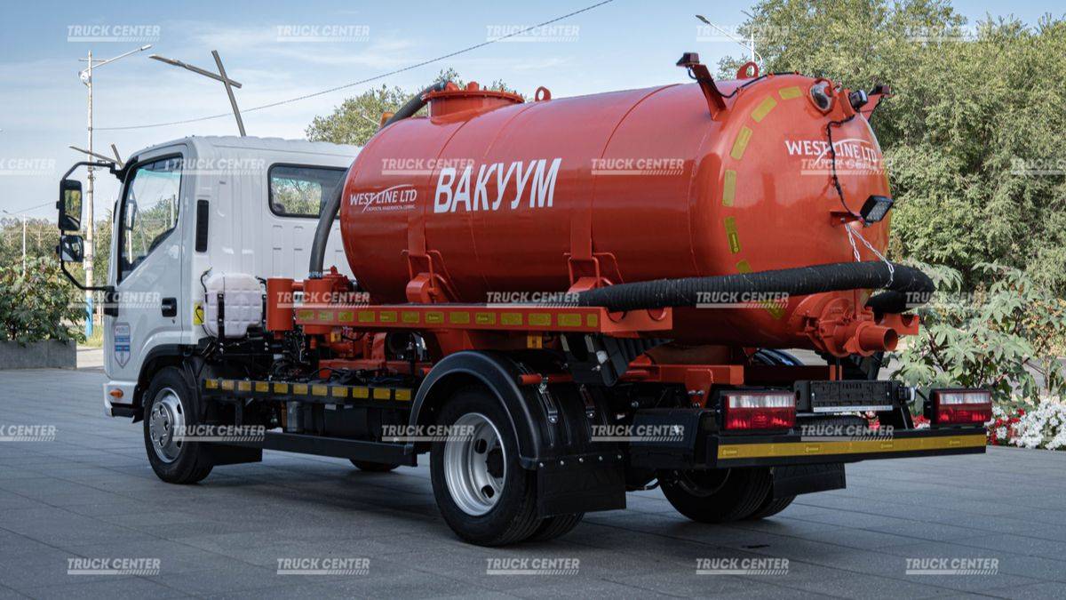 Вакуумная машина  (ассенизатор) вместимость цистерны 3 м3 на шасси JAC N56