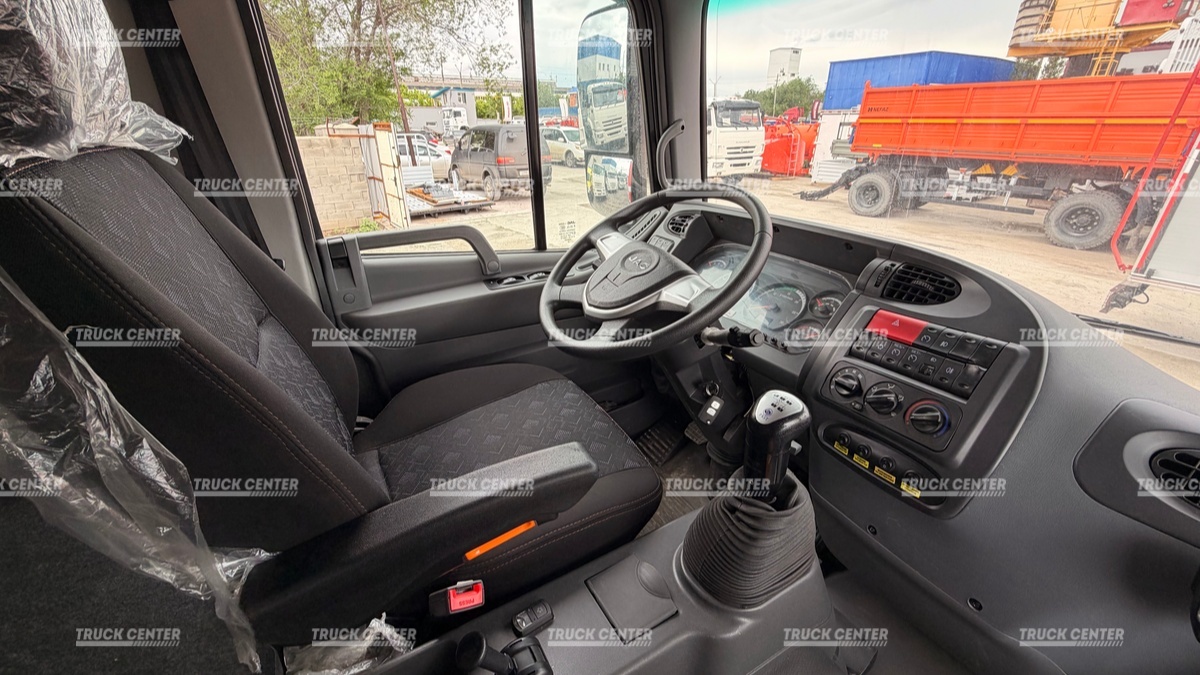 Пожарная автоцистерна АЦ 6,0-40 на шасси  JAC N200