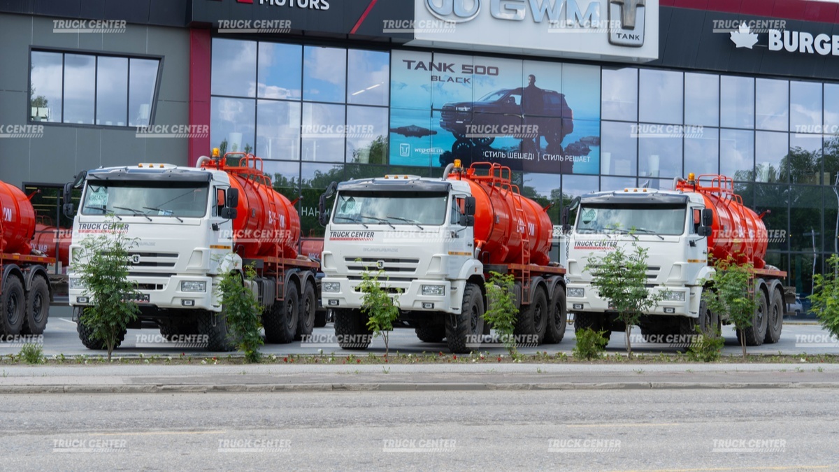 Вакуумный автомобиль на базе КАМАЗ 53504 (ассенизатор) вместимость цистерны 8м³ 