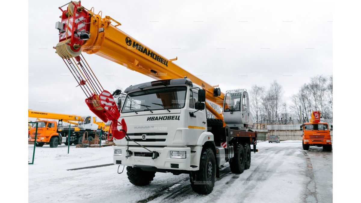Автокран Ивановец КС-45717К-3М (стрела 24 м) грузоподъемностью 25 тонн