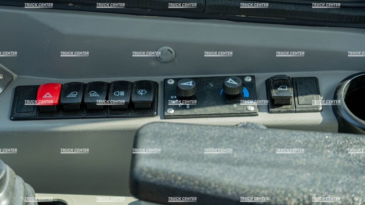 Фронтальный погрузчик XCMG ZL50GN -3,2 куб