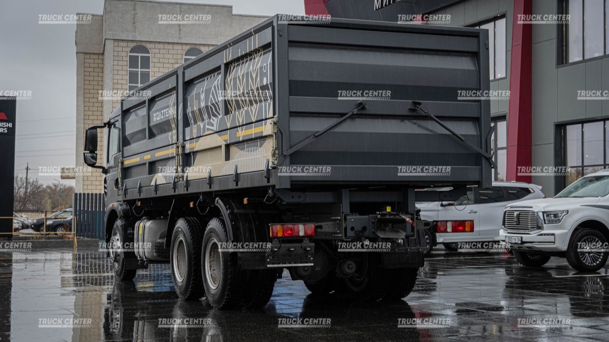 Зерновоз на шасси HOWO T5G 6×4