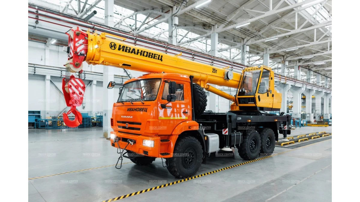 АВТОКРАН ИВАНОВЕЦ КС-45717К-3В (стрела 21 м)